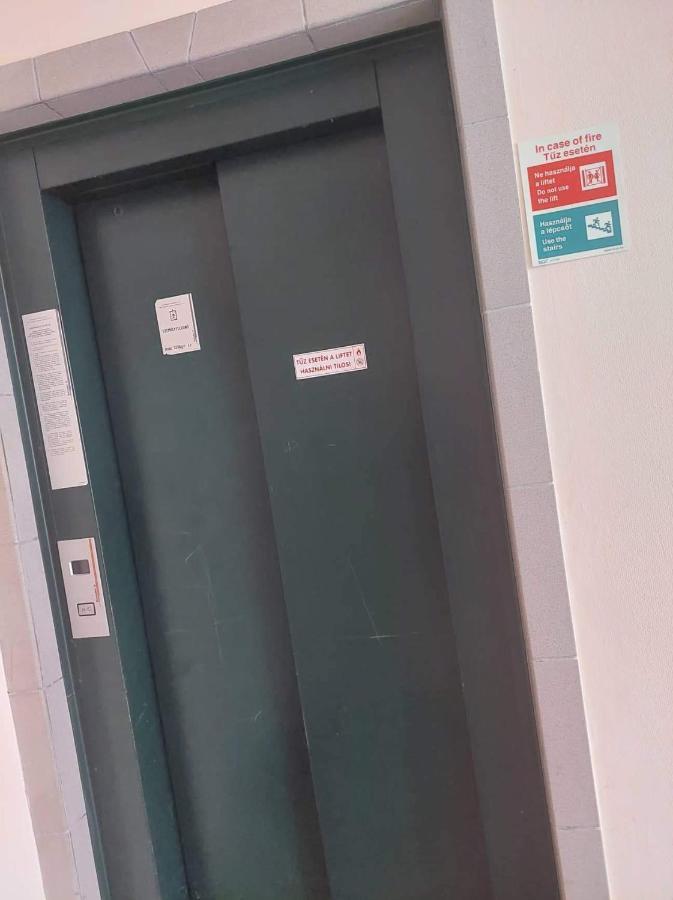 Hajo Apartman ケストヘイ エクステリア 写真